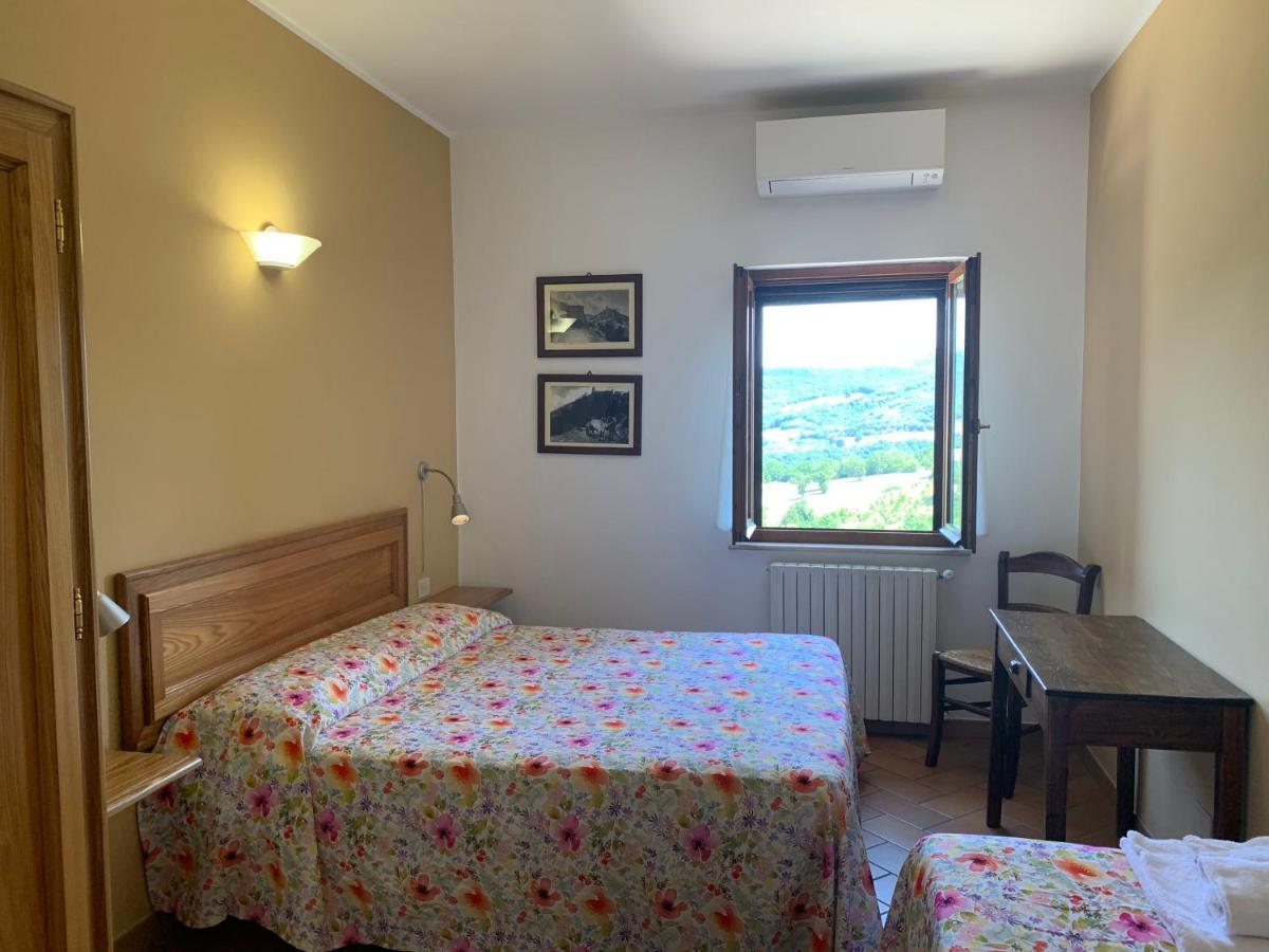Agriturismo Il Castello Assisi Kültér fotó