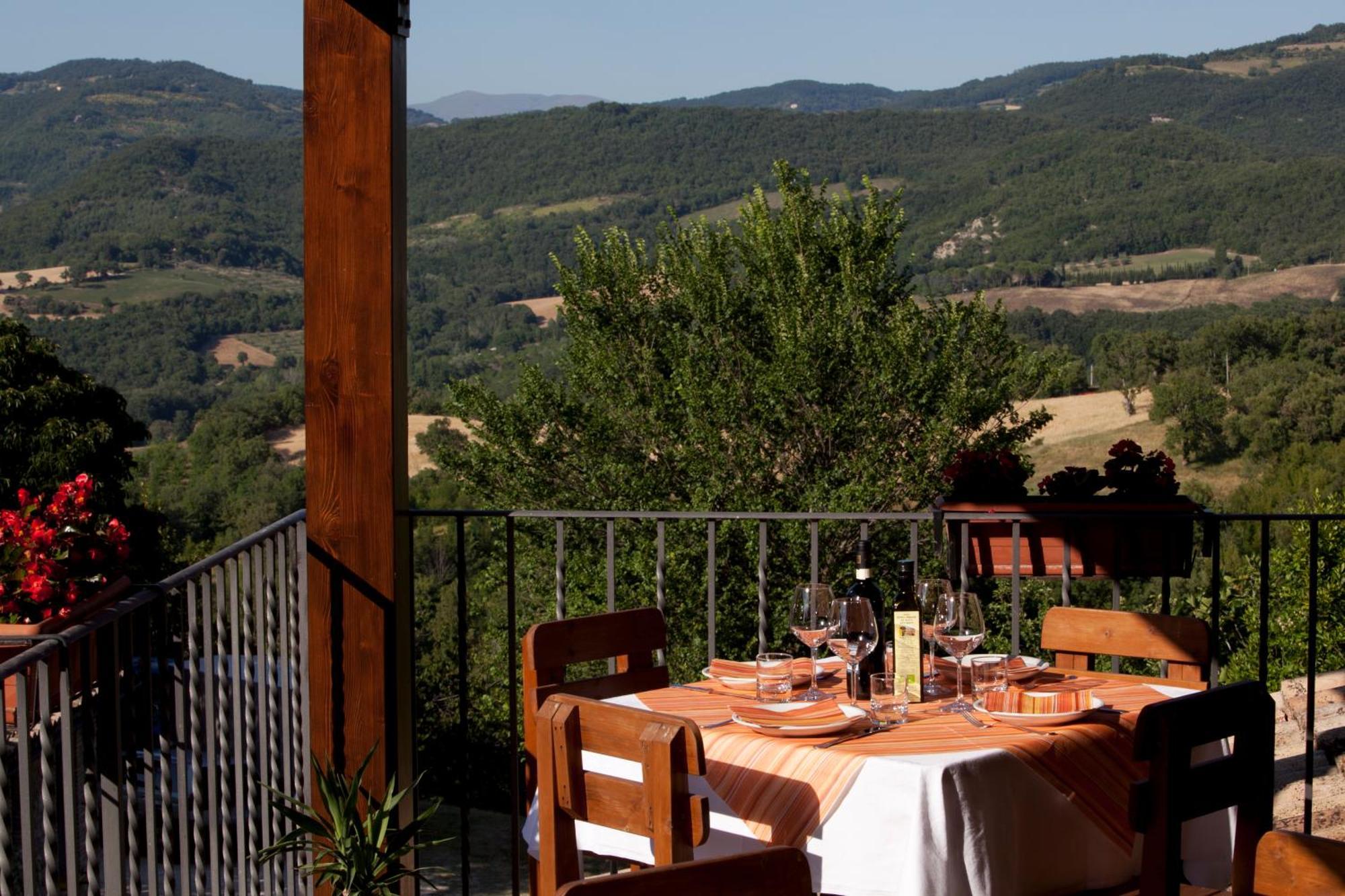 Agriturismo Il Castello Assisi Kültér fotó