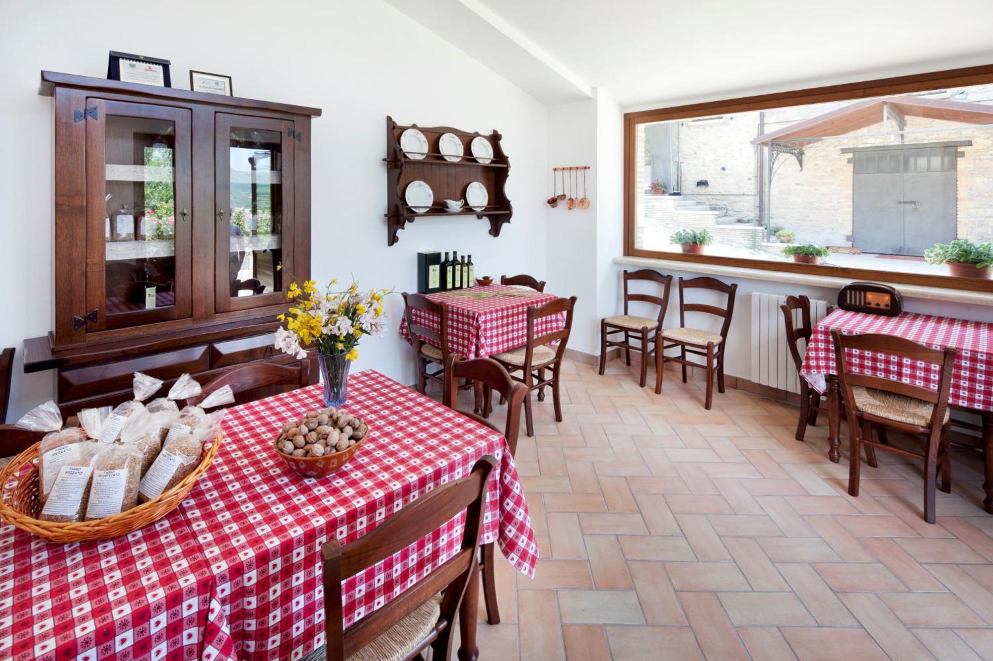 Agriturismo Il Castello Assisi Kültér fotó
